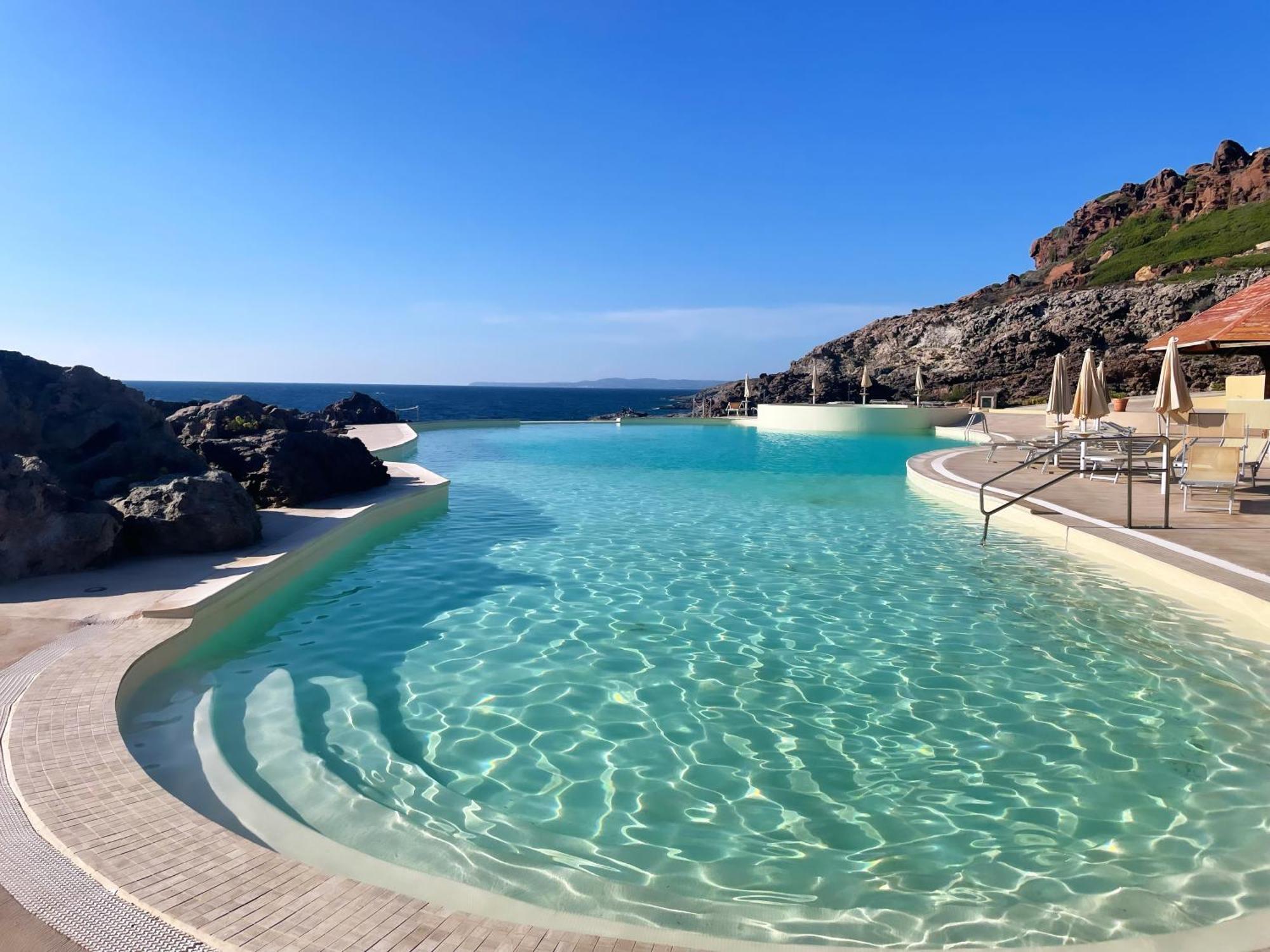 Villa Antioco Cala Sapone Exteriör bild